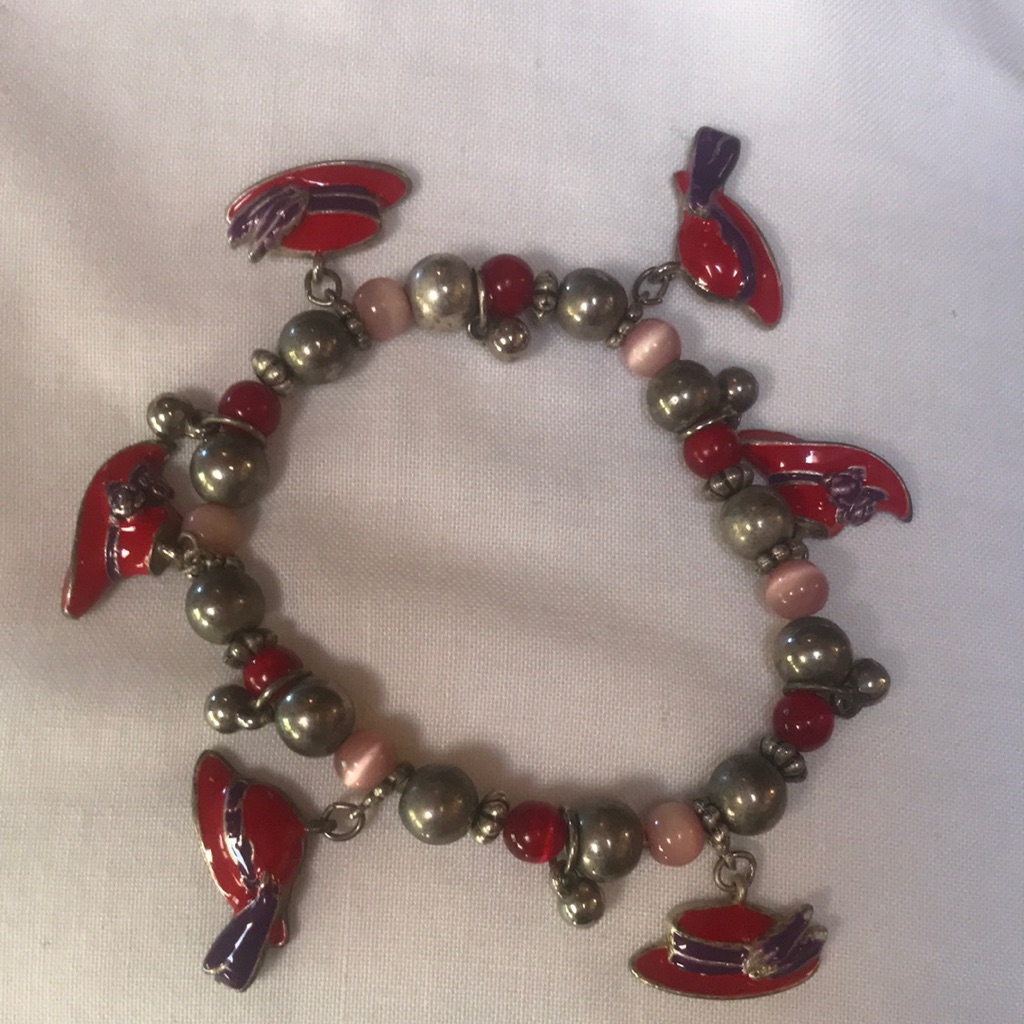 Red Hat Braclet